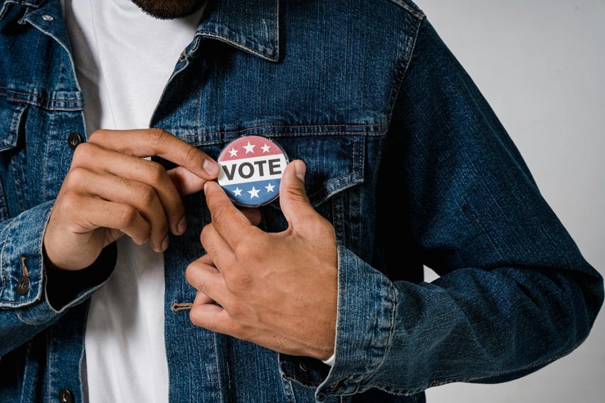 Promoting diversity in political leadership